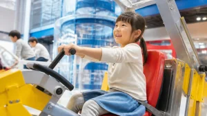 トヨタ産業技術記念館テクノランドは整理券が命｜全14遊具の身長制限と攻略法を完全解説のアイキャッチ画像