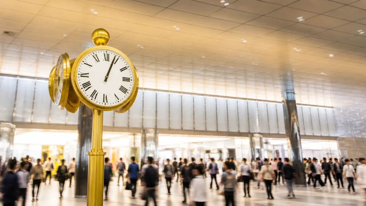 乗ってきた路線別:迷わず金時計にたどり着く6つのルートの解説画像
