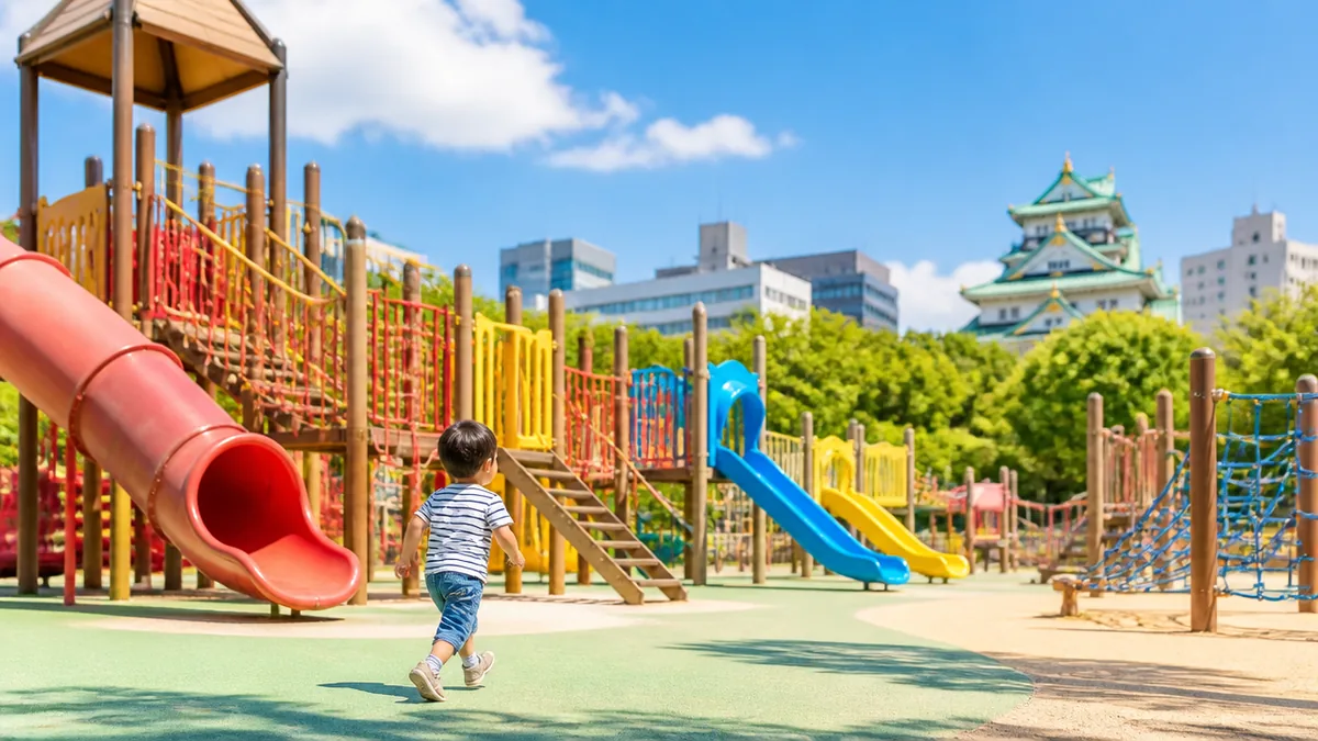 遊具30種類以上が集まる「とだがわこどもランド」の解説画像